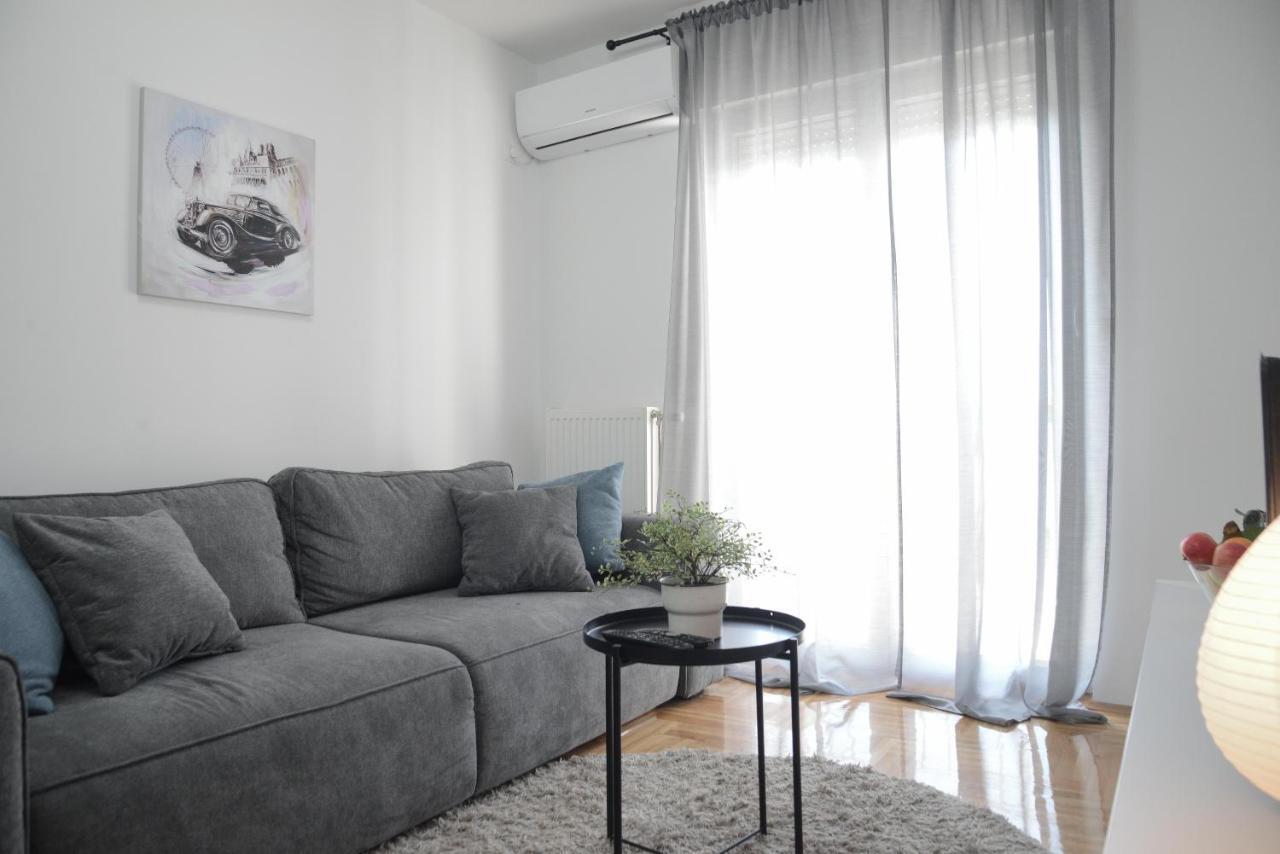 Apartment Dobraya Grey Novi Sad Ngoại thất bức ảnh
