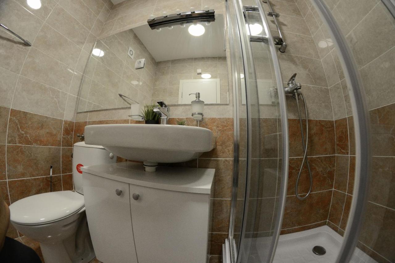 Apartment Dobraya Grey Novi Sad Ngoại thất bức ảnh