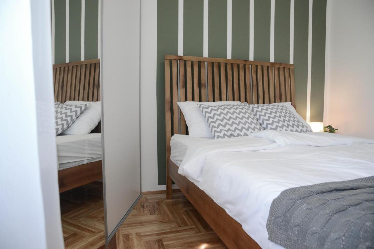 Apartment Dobraya Grey Novi Sad Ngoại thất bức ảnh