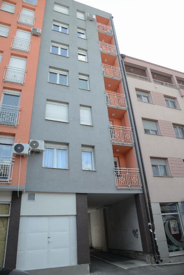 Apartment Dobraya Grey Novi Sad Ngoại thất bức ảnh